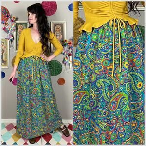 Vintage 1970s Colorful Paisley Print Maxi Skirt
